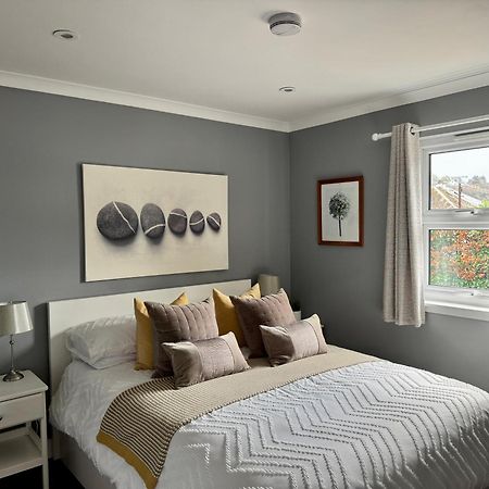 Holly Lodge - 2 X Kingsize Bedrooms With Private Entrance And Free Parking-New Shower Room Oban Exteriér fotografie