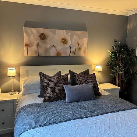 Holly Lodge - 2 X Kingsize Bedrooms With Private Entrance And Free Parking-New Shower Room Oban Exteriér fotografie