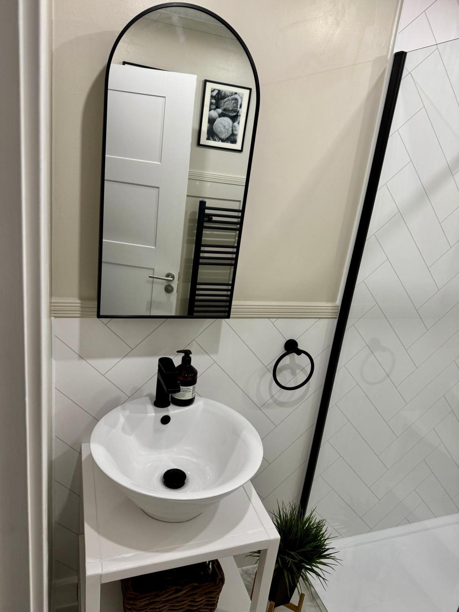 Holly Lodge - 2 X Kingsize Bedrooms With Private Entrance And Free Parking-New Shower Room Oban Exteriér fotografie